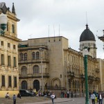 au coin de la plaza Bolivar (2)