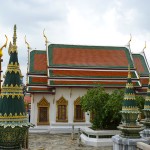 un des temples autour de Wat Phra Kaew