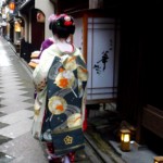 Une geisha dans les rues de Pontocho !!!